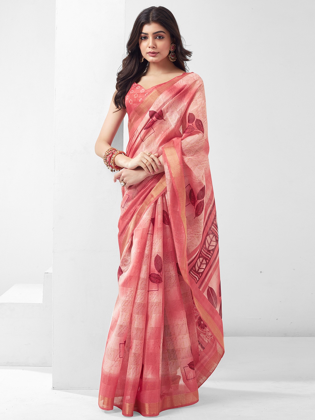 

KALINI Floral Printed Zari Saree, Pink