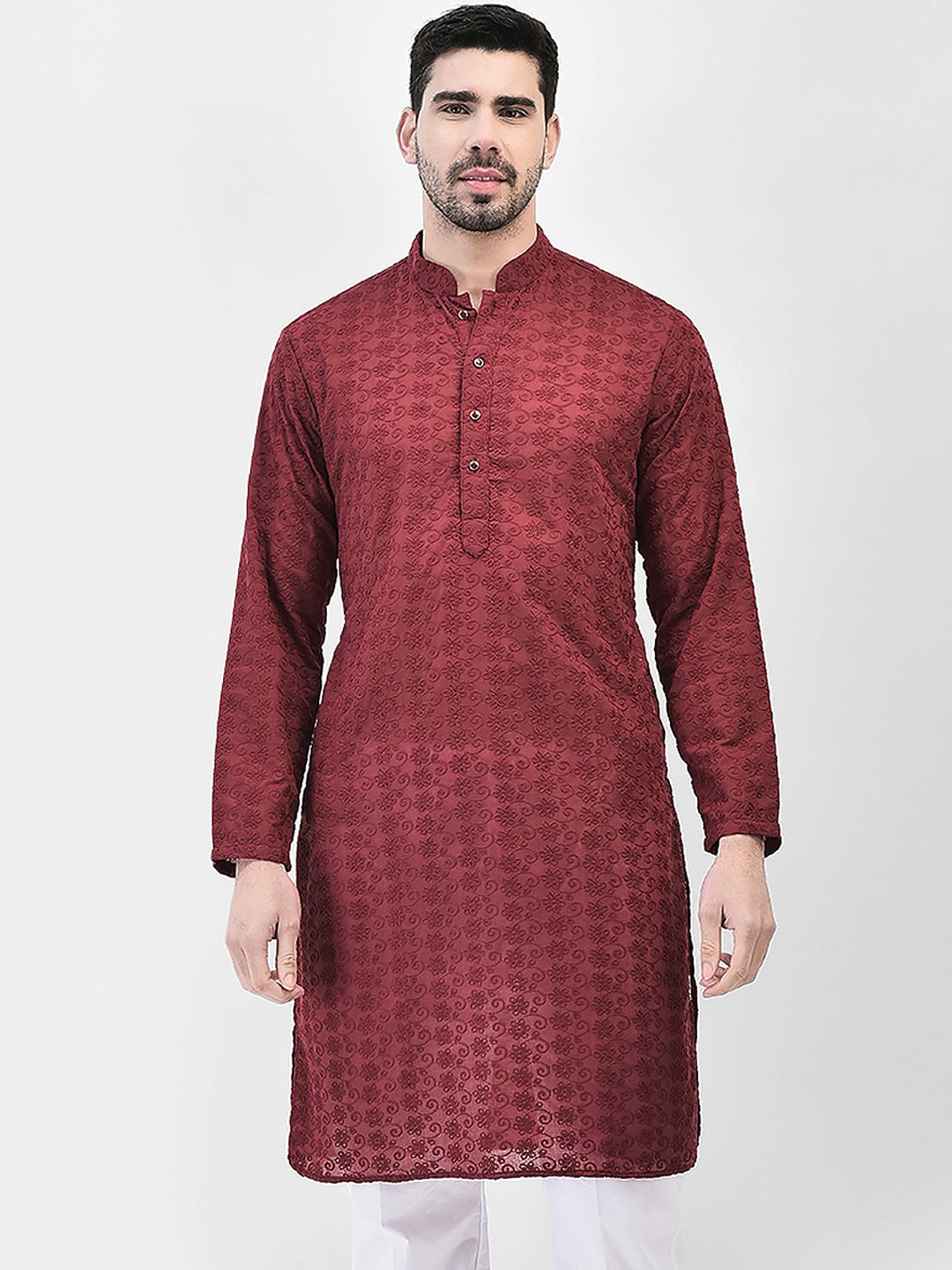 

SG LEMAN Geometric woven design Mandarin Collar Long Sleeves Thread Work Cotton Kurta, Maroon