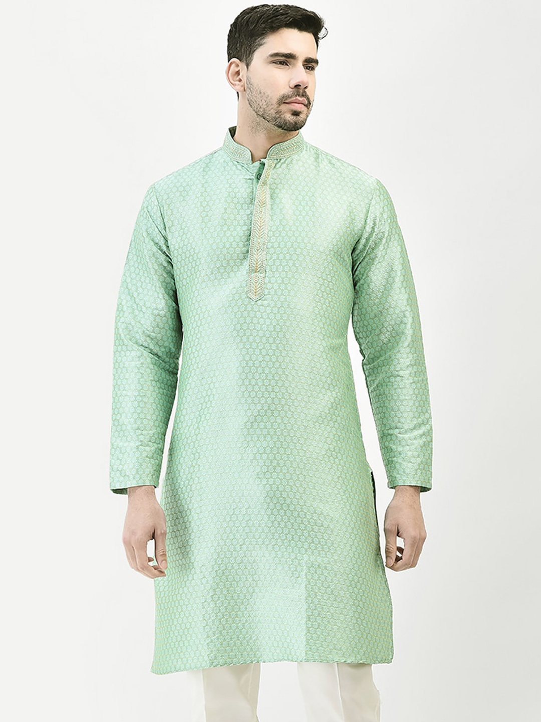 

SG LEMAN Mandarin Collar Long Sleeves Geometric Thread Work Kurta, Sea green