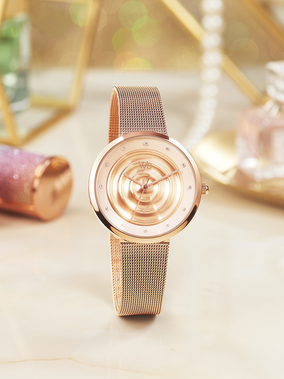 

Fastrack Vyb Manifester Women Bracelet Style Straps Analogue Watch FV60006WM01W, Rose gold