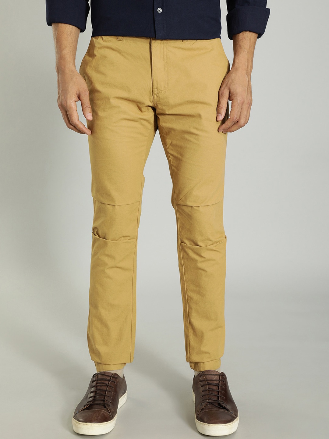 

Indian Terrain Men Cotton Urban - C Tapered Fit Mid-Rise Trouser, Khaki