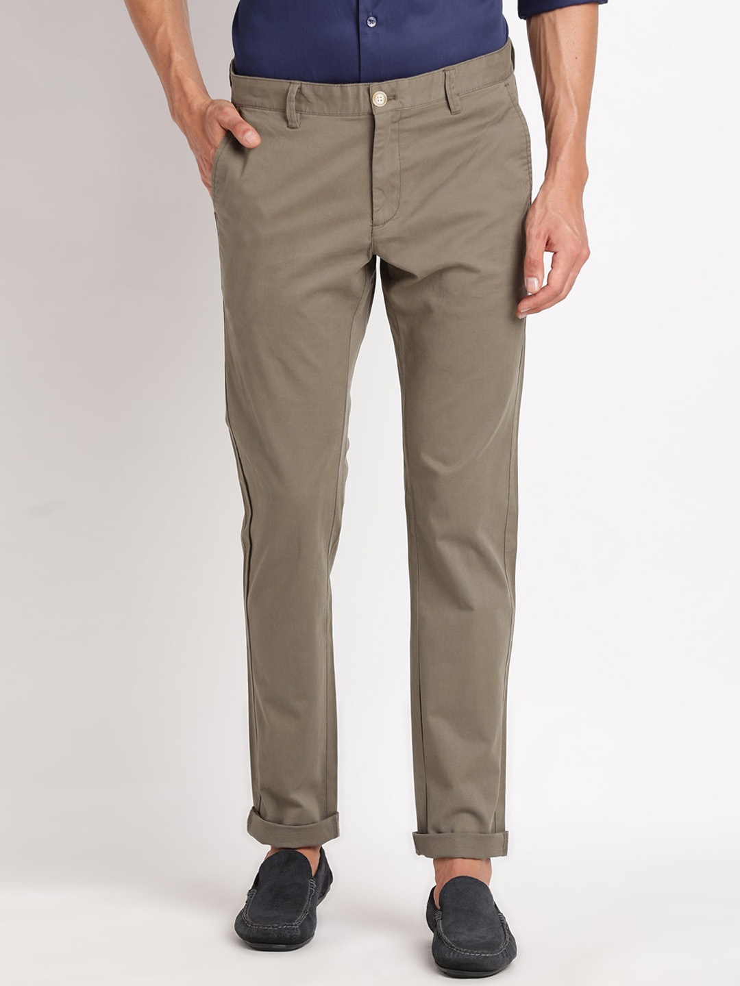 

Indian Terrain Men Brooklyn Slim Fit Cotton Trousers, Green