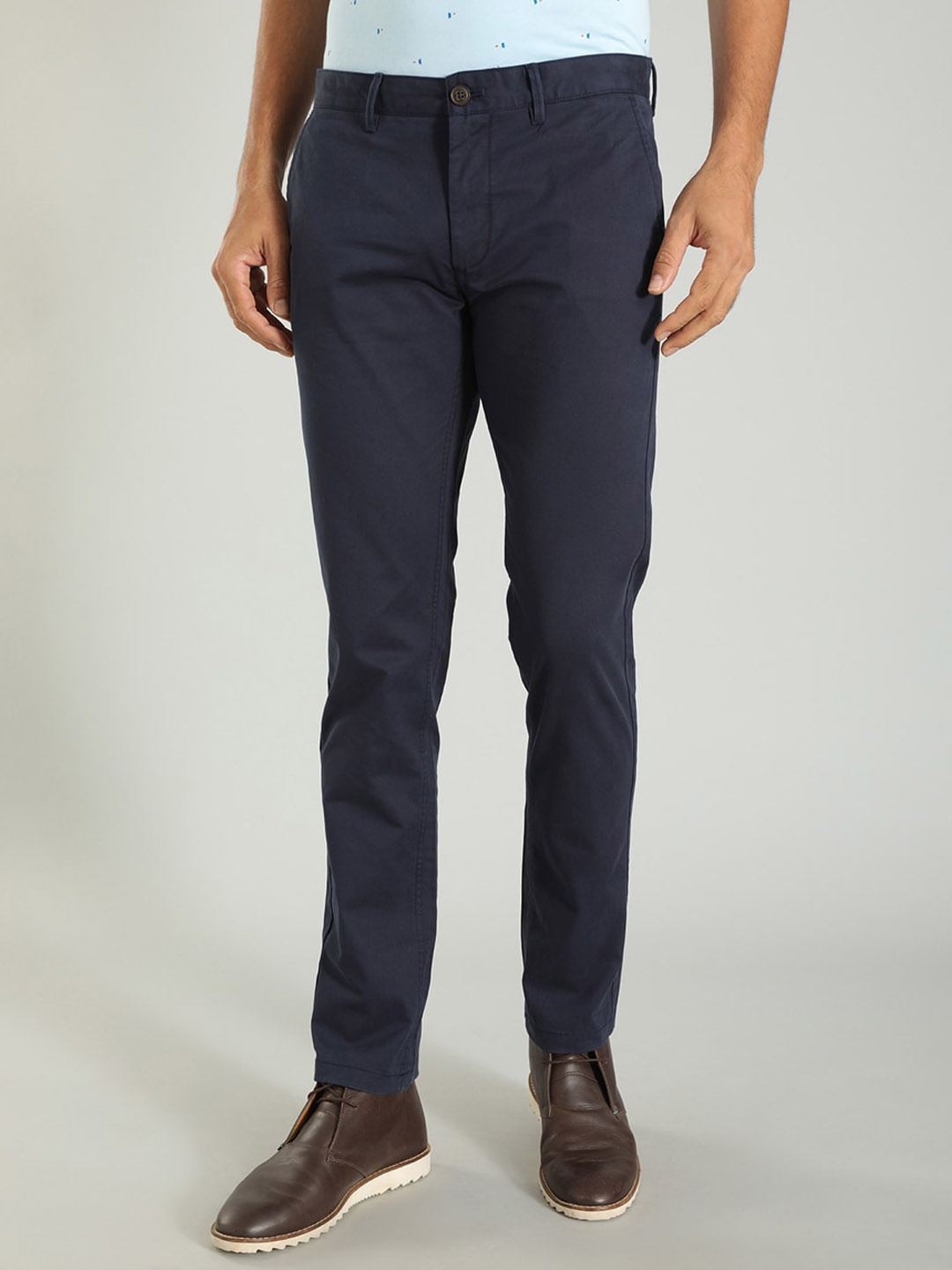 

Indian Terrain Men Cotton Brooklyn Slim Fit Mid-Rise Trouser, Navy blue