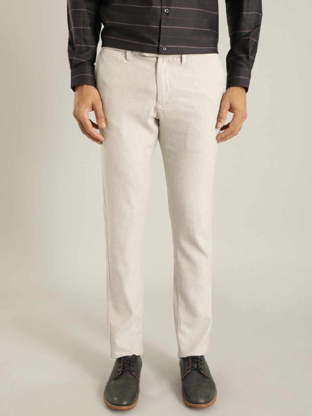 

Indian Terrain Men Cotton Brooklyn Slim Fit Mid-Rise Trouser, Grey