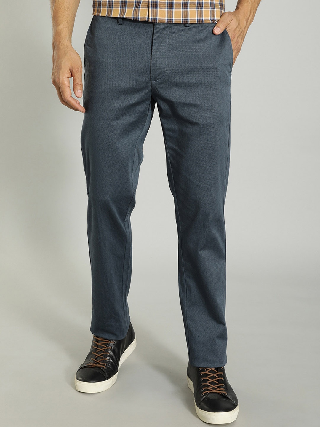 

Indian Terrain Men Cotton Brooklyn Slim Fit Mid-Rise Trouser, Blue