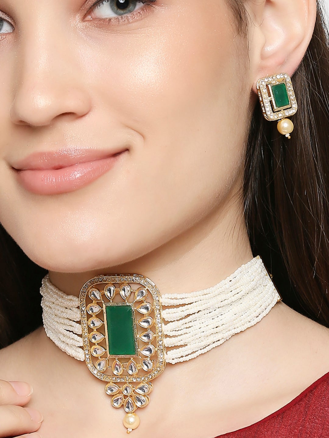 

OOMPH Kundan Studded & Beaded Jewellery Set, Green