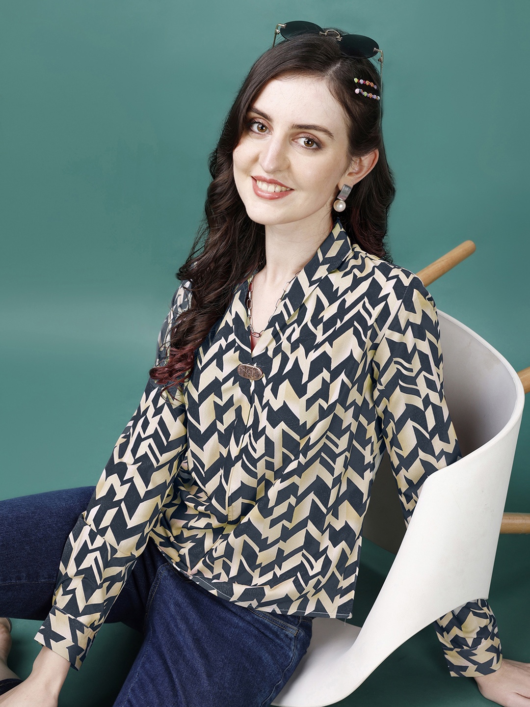 

KALINI Geometric Printed Shirt Collar Cuffed Sleeves Shirt Style Top, Cream