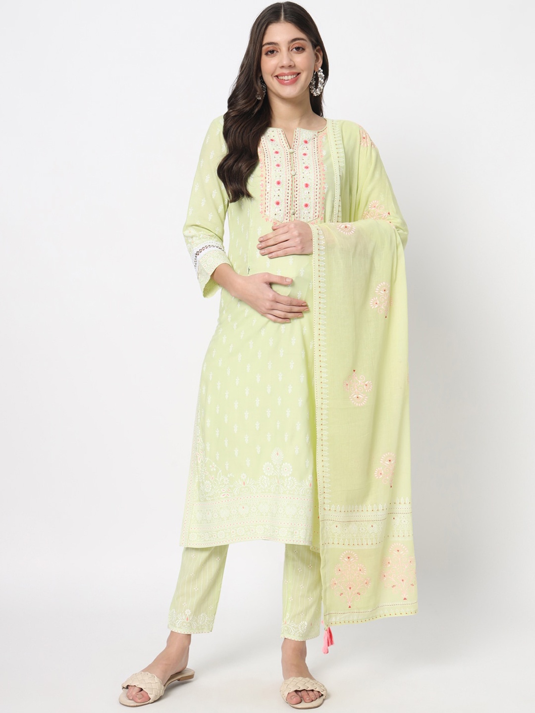 

mumzhug Ethnic Motifs Embroidered Straight Thread Work Kurta With Trousers & Dupatta, Green