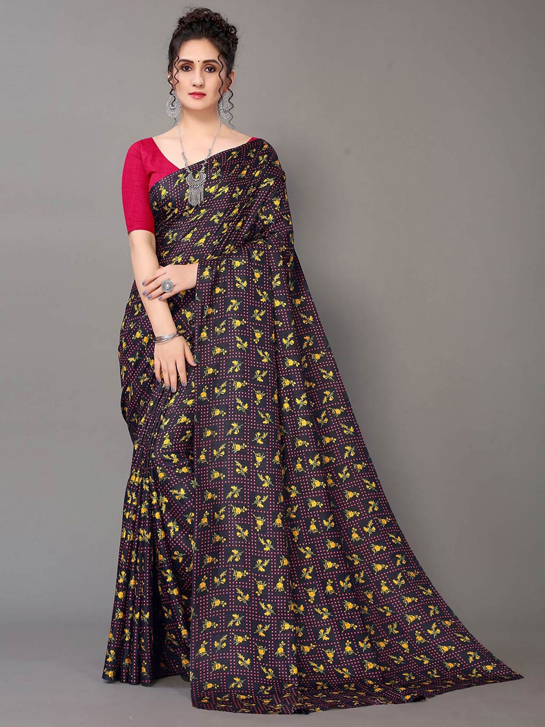 

HRITIKA Floral Printed Art Silk Saree, Black