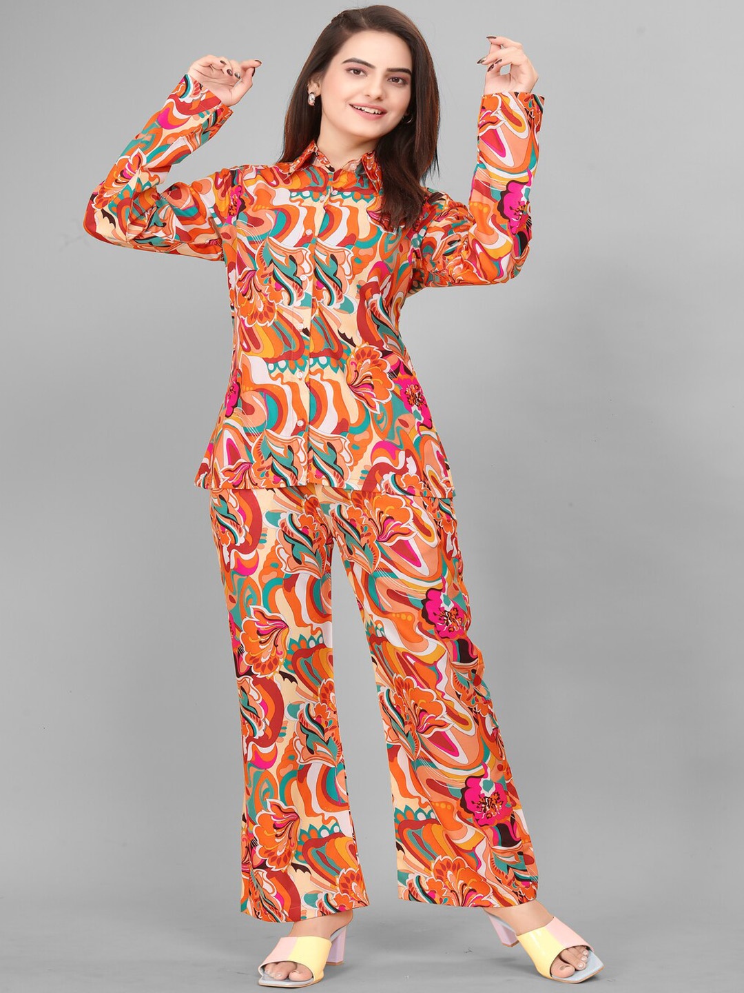 

Kandora Floral Printed Shirt With Trousers, Orange