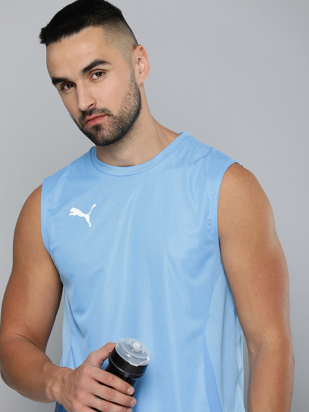 

Puma Self Design teamGOAL Sleeveless dryCELL Football Jersey T-shirt, Blue