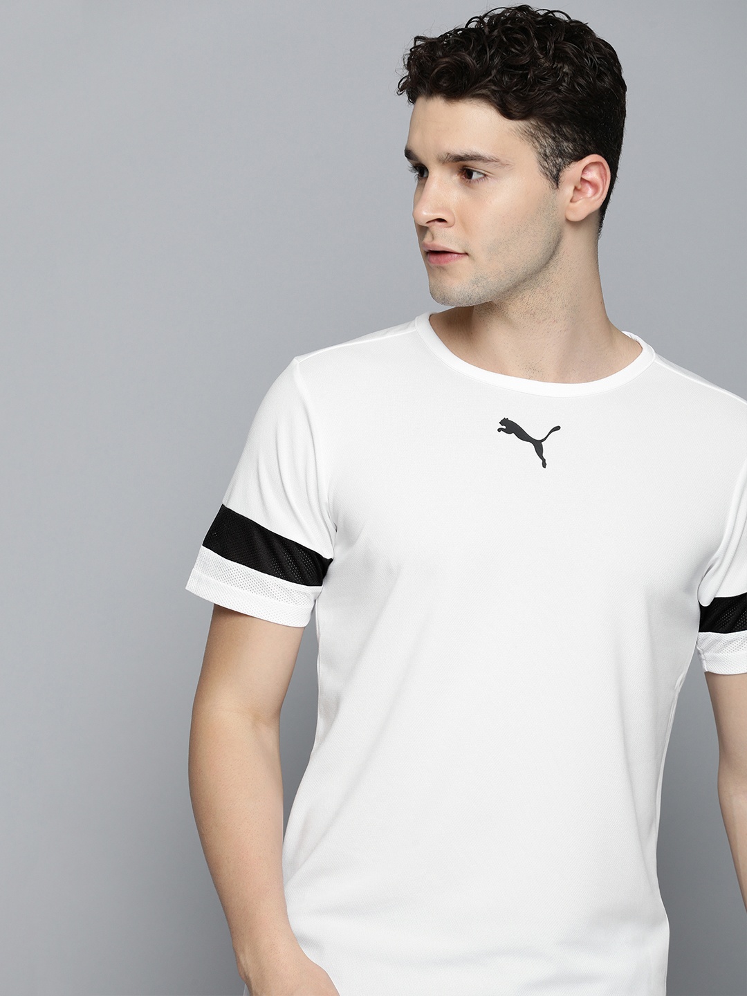 

Puma Solid teamRISE Jersey dryCELL T-shirt, White