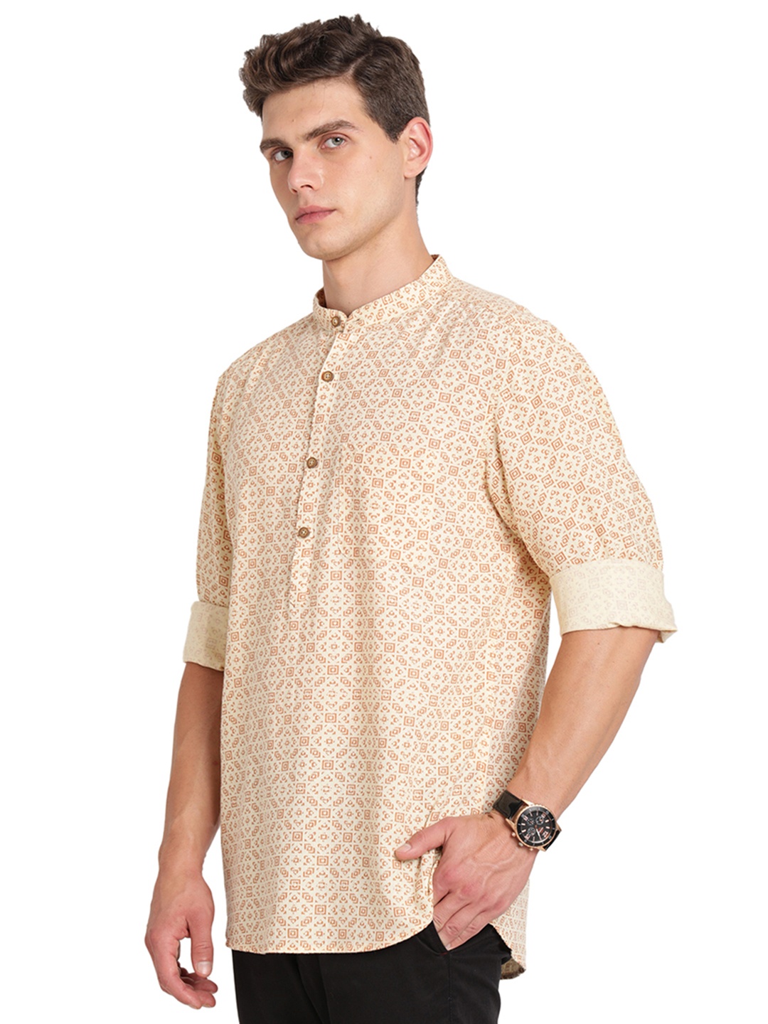 

Indian Terrain Ethnic Motifs Printed Band Collar Pure Cotton Casual Shirt, Beige