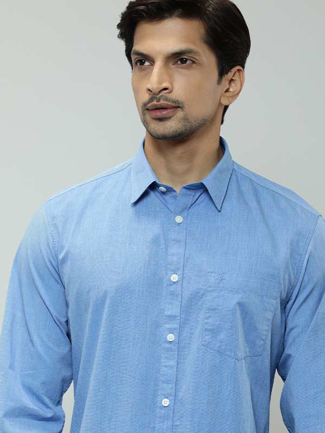 

Indian Terrain Spread Collar Pure Cotton Casual Shirt, Blue