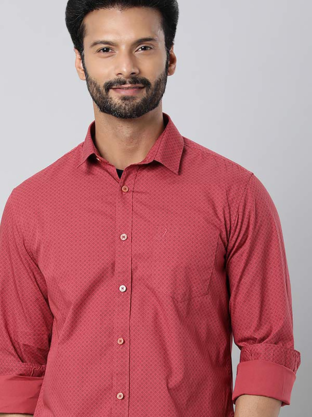 

Indian Terrain Micro Ditsy Printed Pure Cotton Casual Shirt, Red