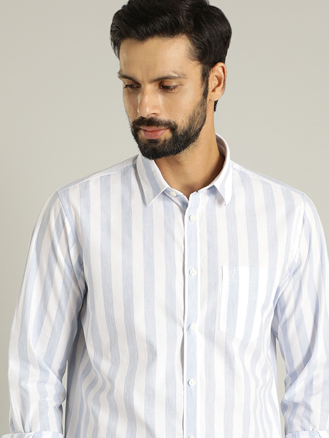 

Indian Terrain Striped Pure Cotton Casual Shirt, Blue