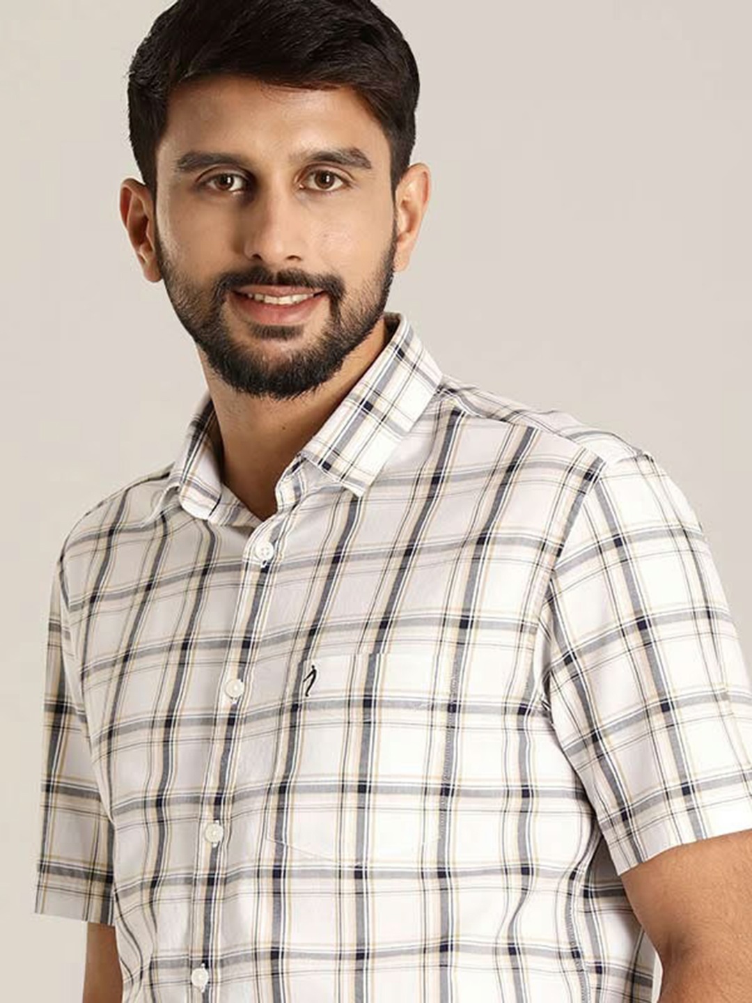 

Indian Terrain Windowpane Checked Pure Cotton Casual Shirt, White