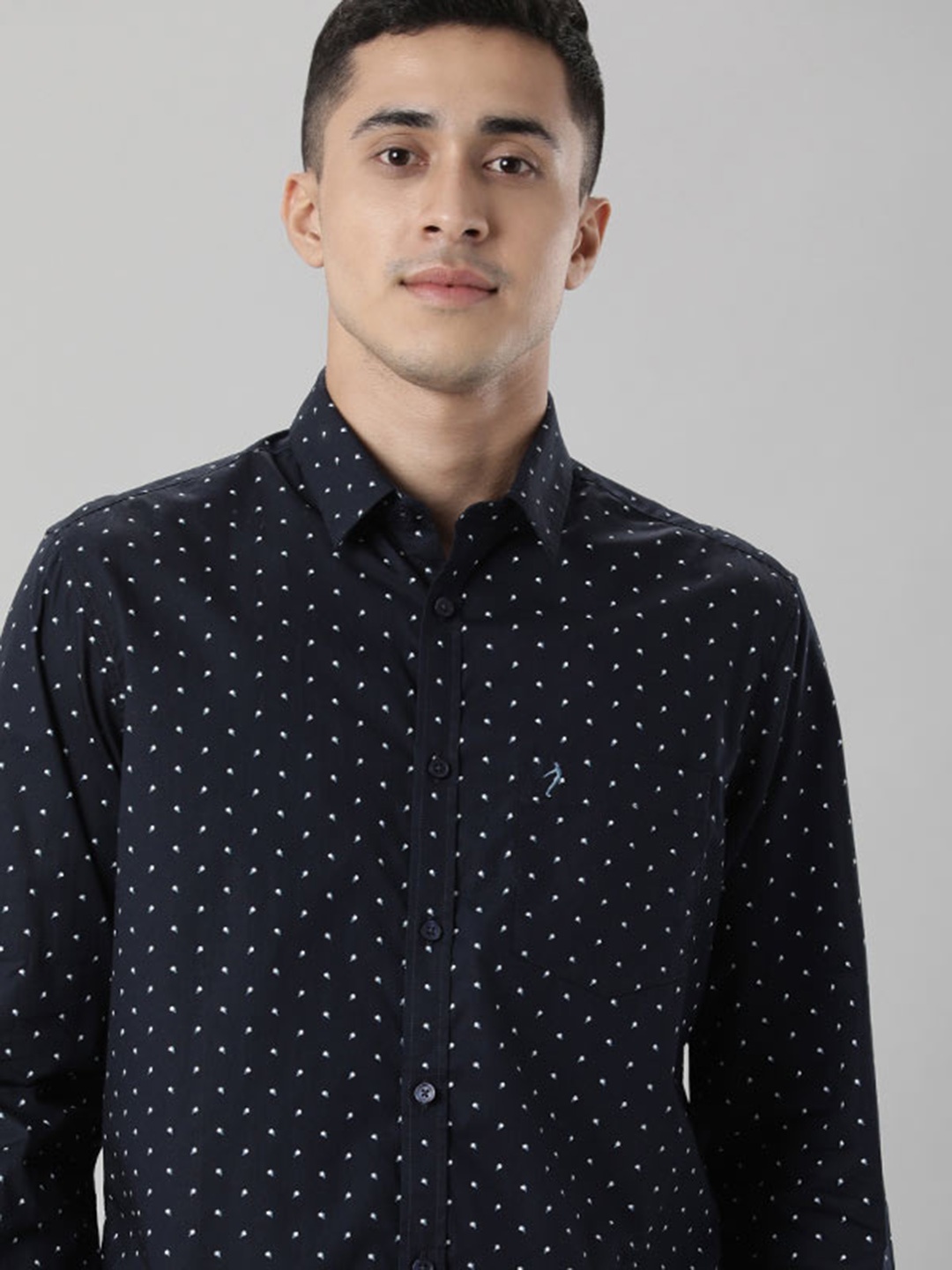 

Indian Terrain Micro Ditsy Printed Spread Collar Casual Shirt, Navy blue
