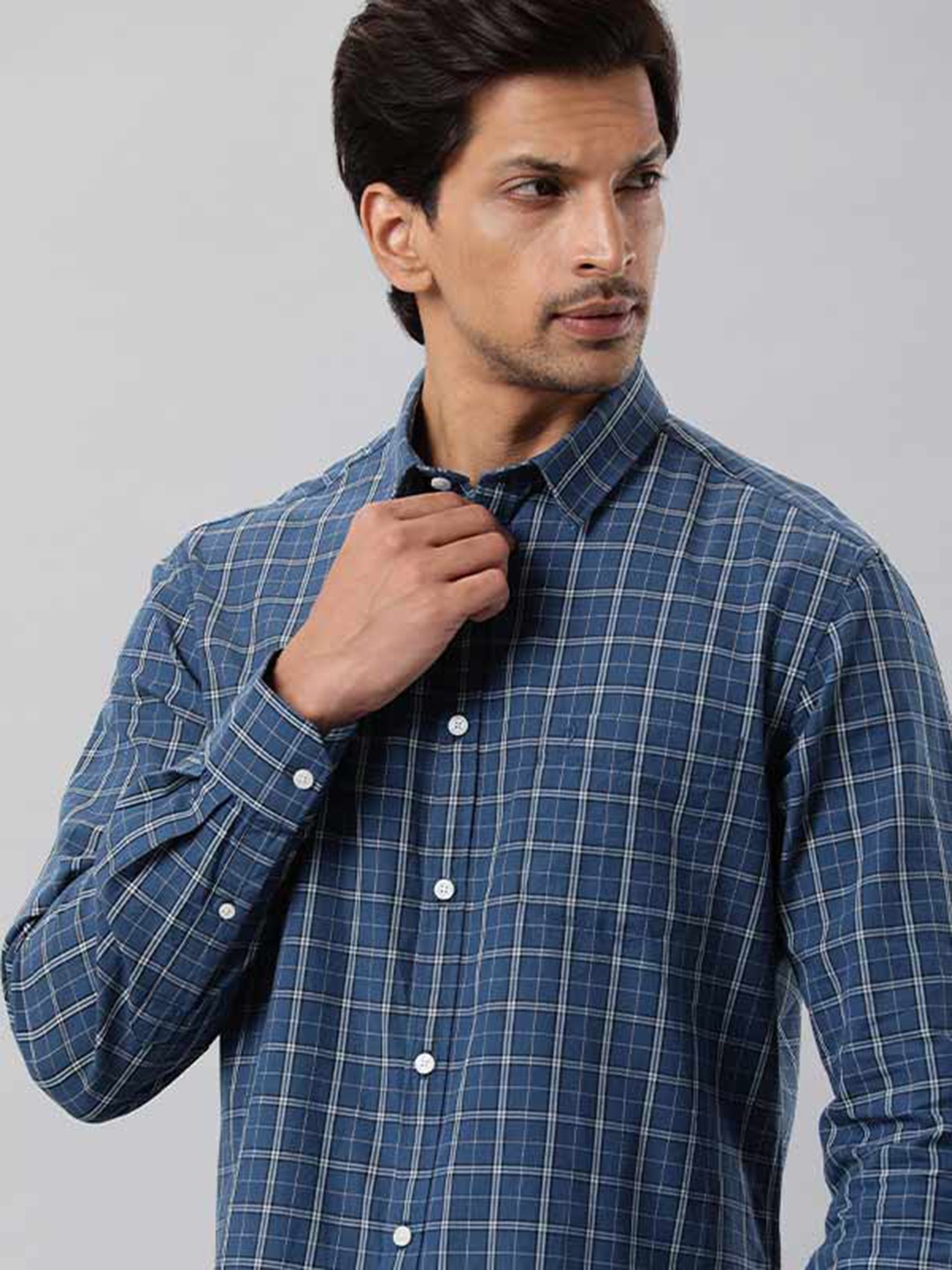 

Indian Terrain Checked Spread Collar Casual Shirt, Blue