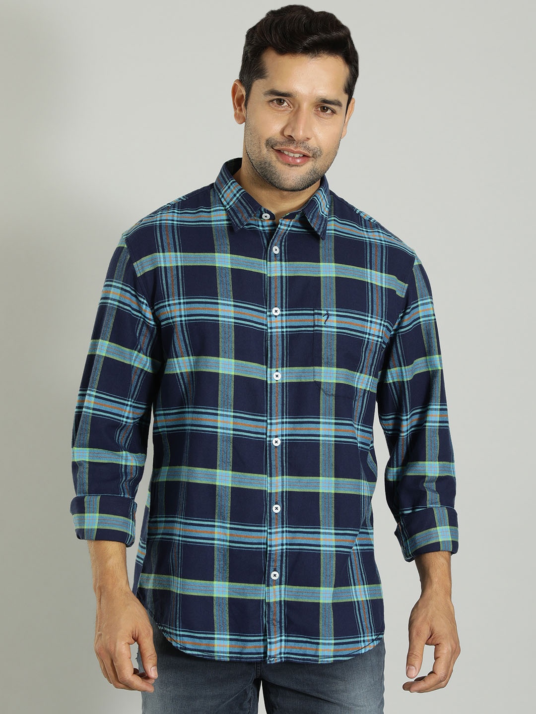 

Indian Terrain Tartan Checked Pure Cotton Casual Shirt, Navy blue