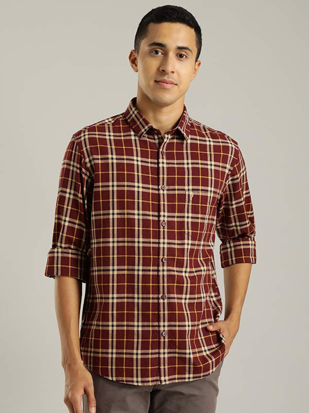 

Indian Terrain Tartan Checked Pure Cotton Casual Shirt, Maroon