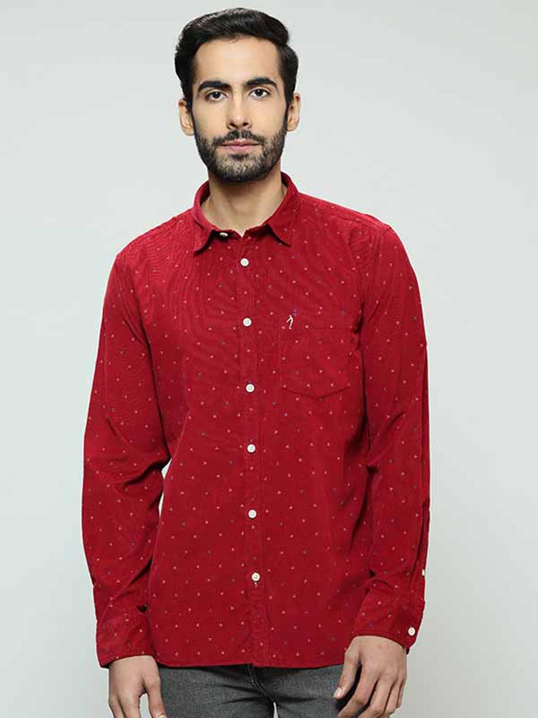 

Indian Terrain Micro Ditsy Printed Spread Collar Casual Shirt, Maroon