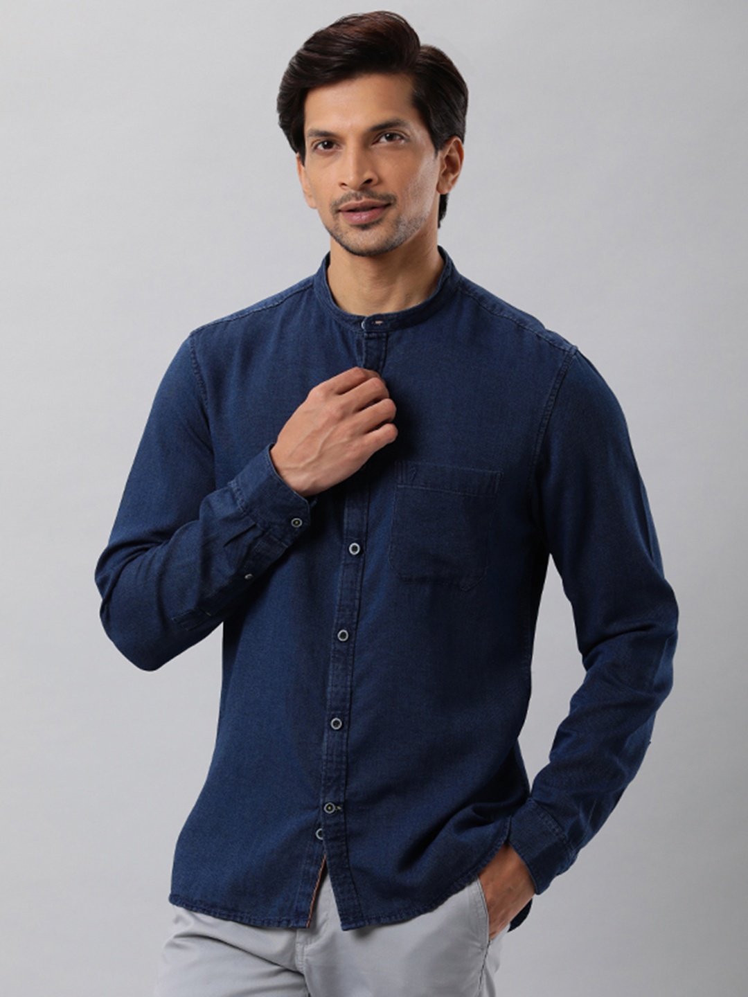 

Indian Terrain Slim Fit Band Collar Cotton Casual Shirt, Navy blue