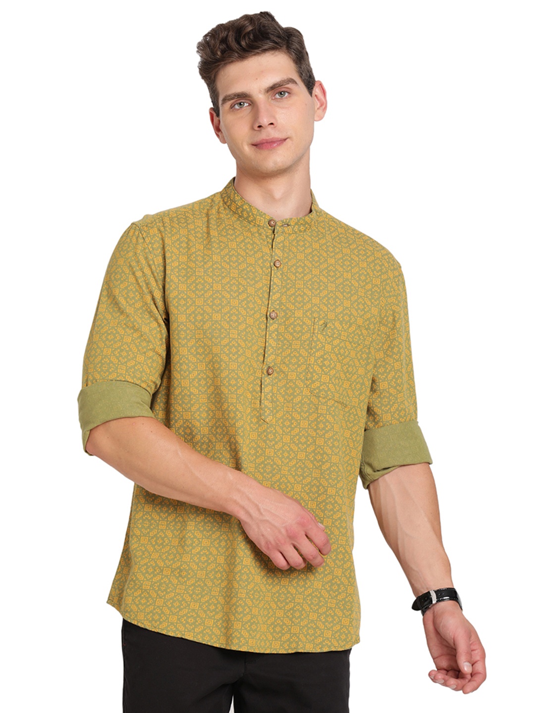 

Indian Terrain Geometric Printed Band Collar Cotton Casual Shirt, Green