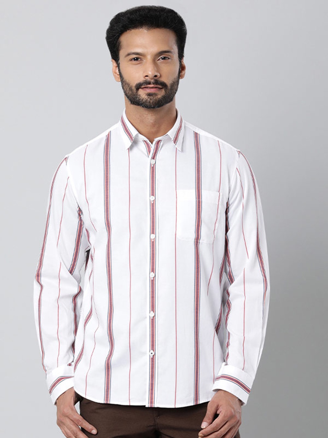 

Indian Terrain Vertical Striped Pure Cotton Casual Shirt, White