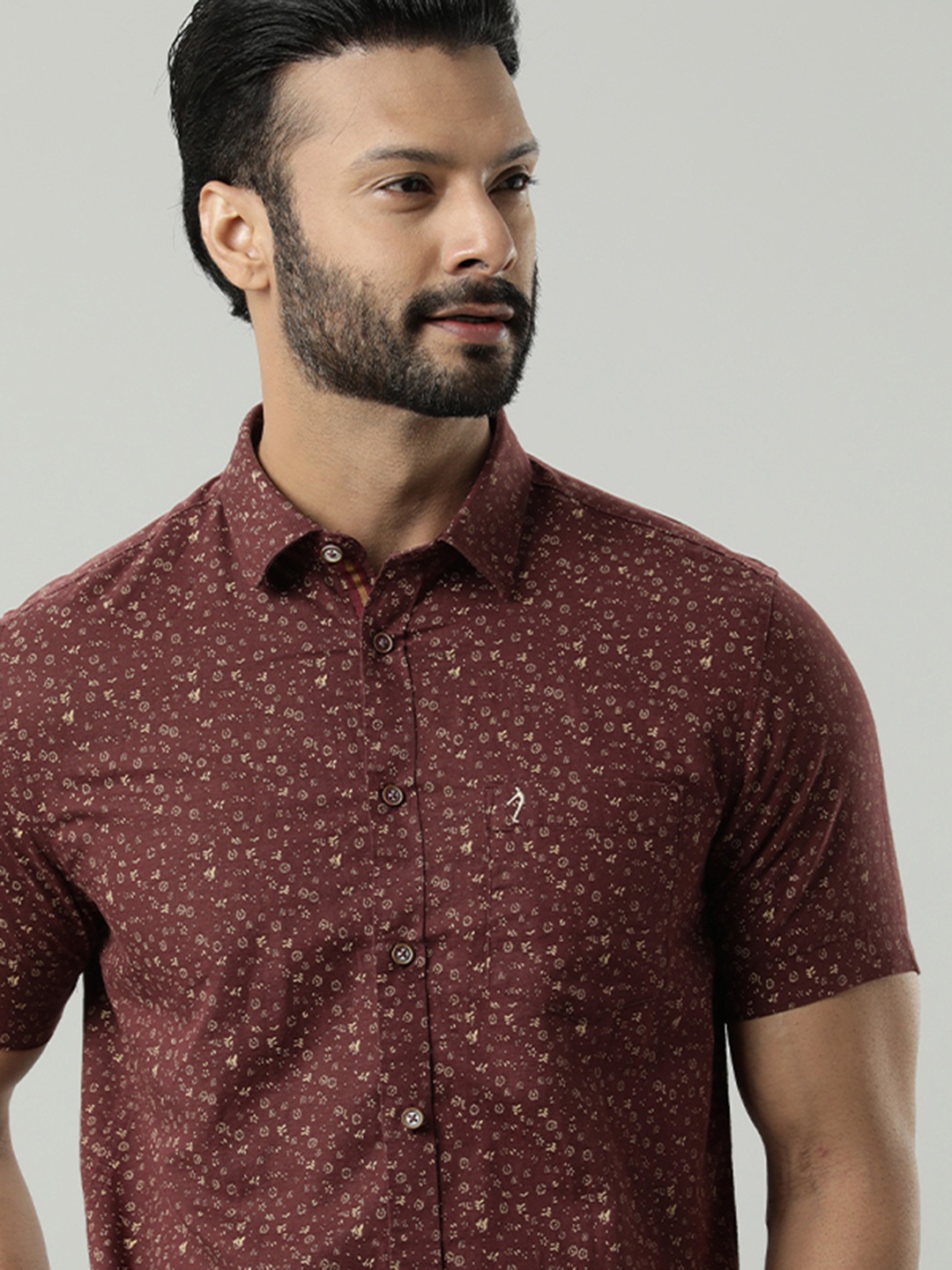 

Indian Terrain Floral Printed Linen Cotton Casual Shirt, Maroon