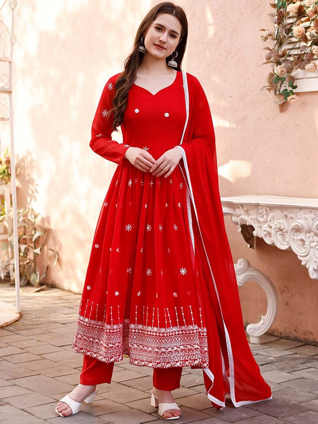 

Kedar Fab V-Neck Floral Printed hread Work Anarkali Kurta Kurta Dupatta, Red
