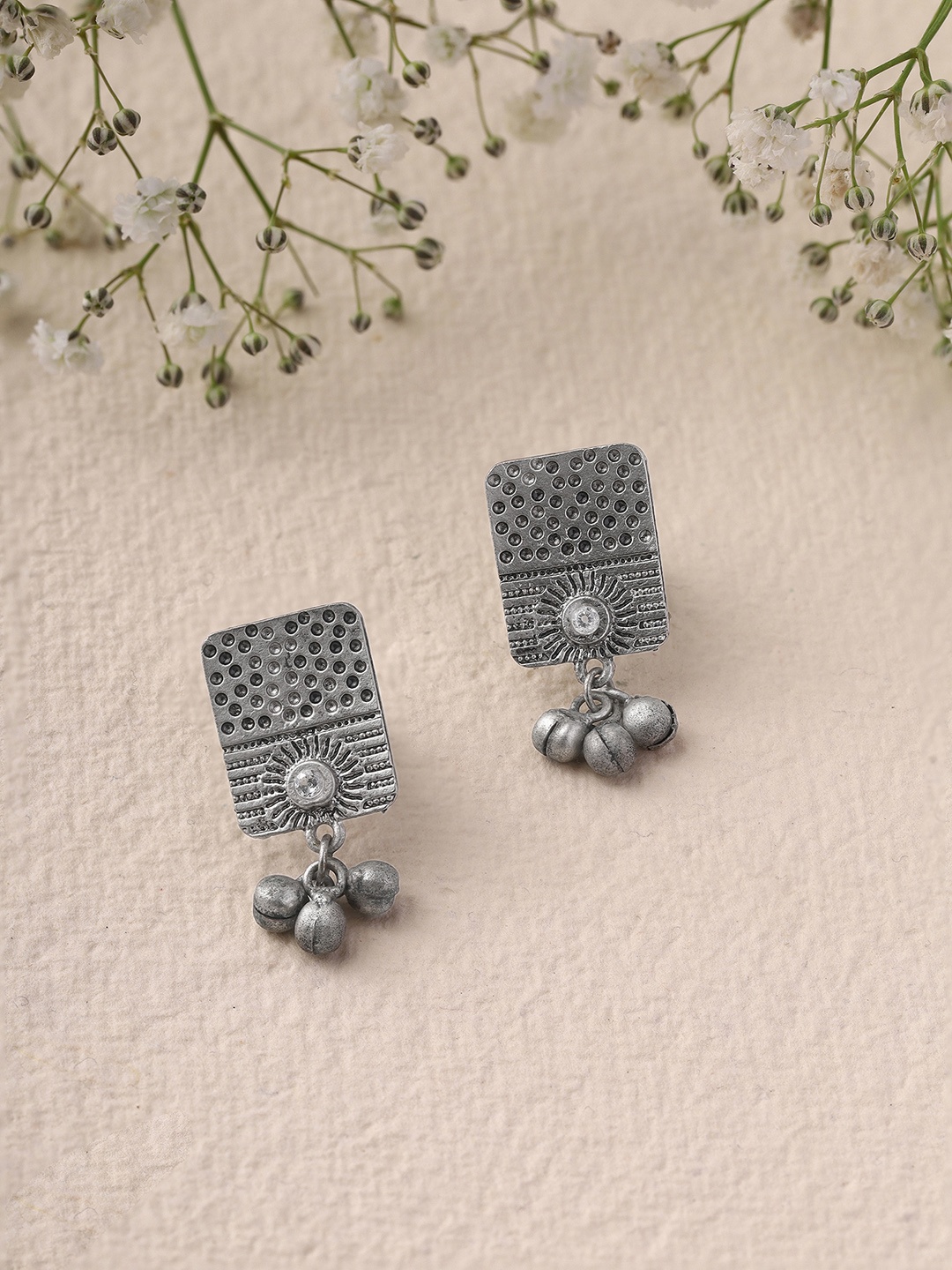 

Priyaasi Silver-Plated Contemporary Studs Earrings