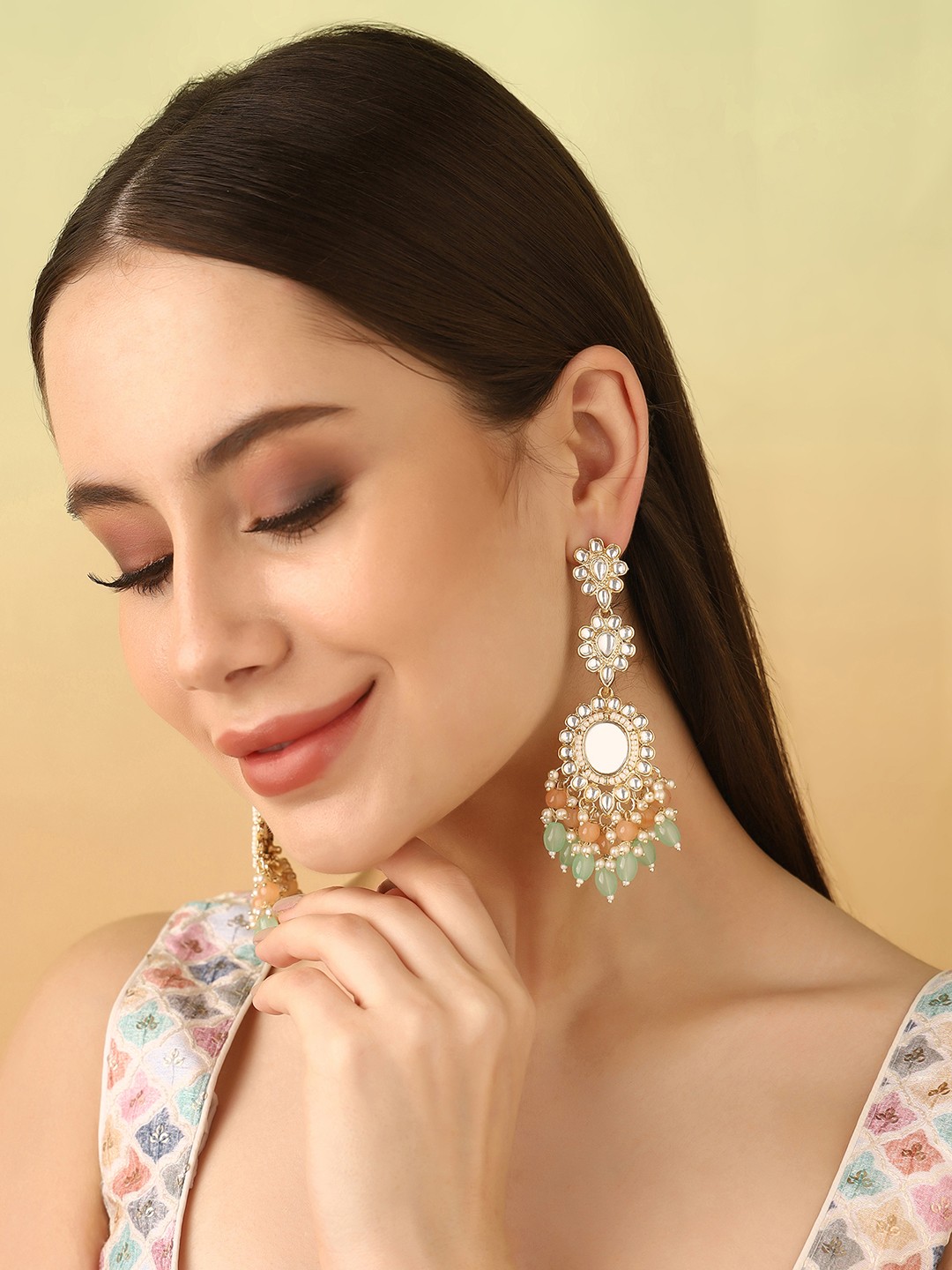 

Priyaasi Gold-Plated Kundan-Studded & Beaded Contemporary Drop Earrings