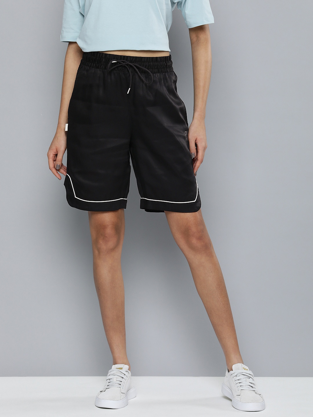 

Puma Women INFUSE Woven Relaxed Fit Shorts, Black