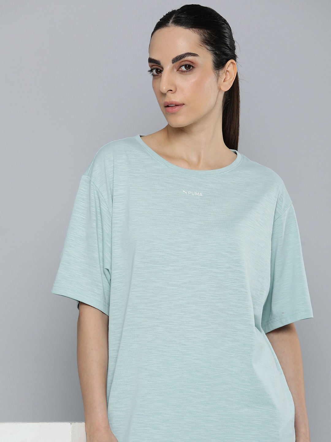 

Puma Women Oversized Drop-Shoulder Sleeves dryCELL T-shirt, Turquoise blue