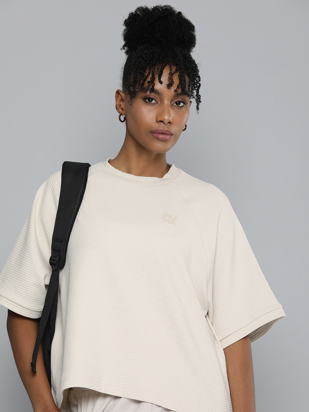 

Puma Self Design Relaxed T-shirt, Off white