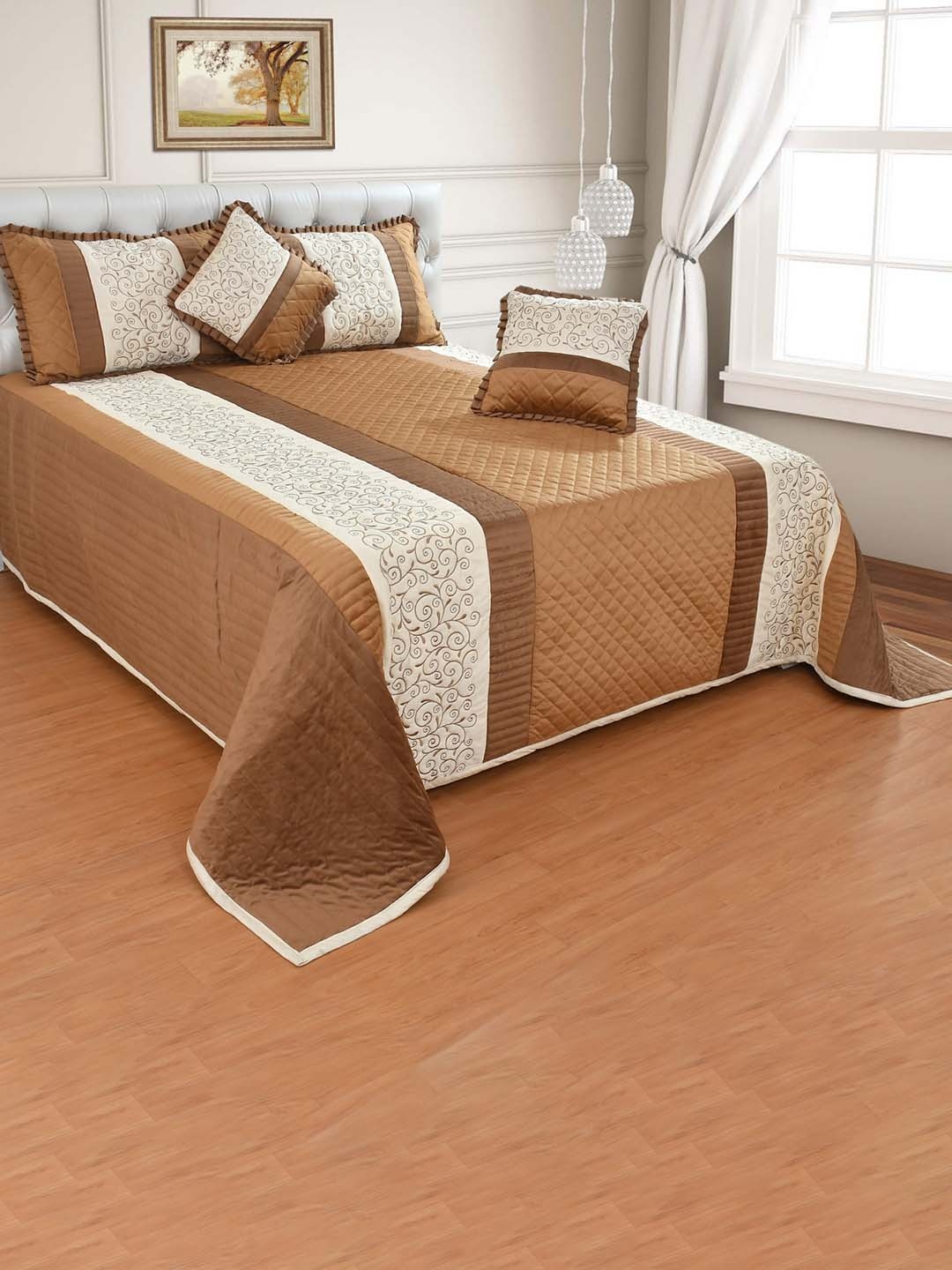 

Nivasam 7 Pcs Brown Embroidered Velvet Quilted Bedding Set