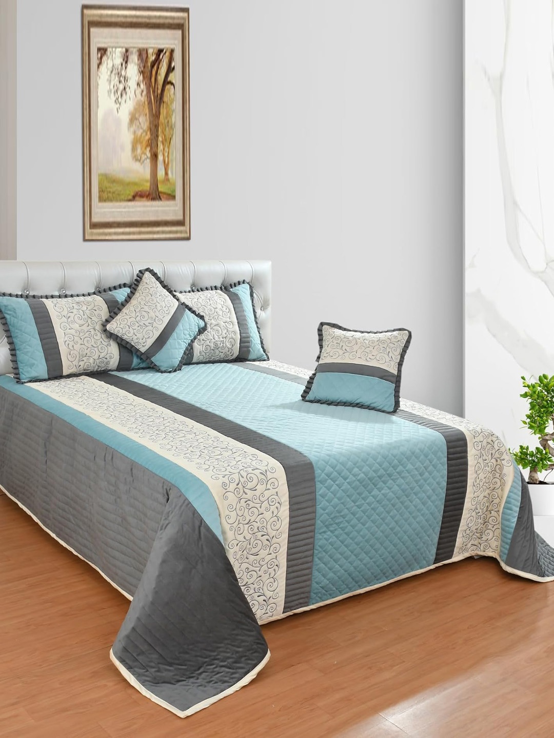 

Nivasam Blue & Beige 7 Pcs Cotton Embroidered Quilted Velvet Bedding Set