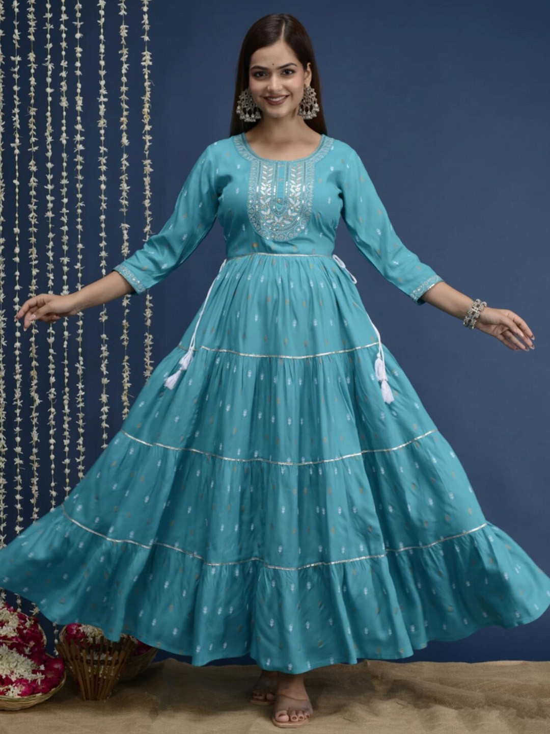 

Gujari Ethnic Motifs Thread Work Tiered Anarkali Kurta, Blue