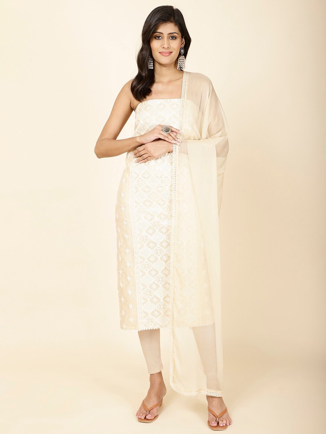 

Meena Bazaar Ethnic Motifs Embroidered Unstitched Dress Material, Peach