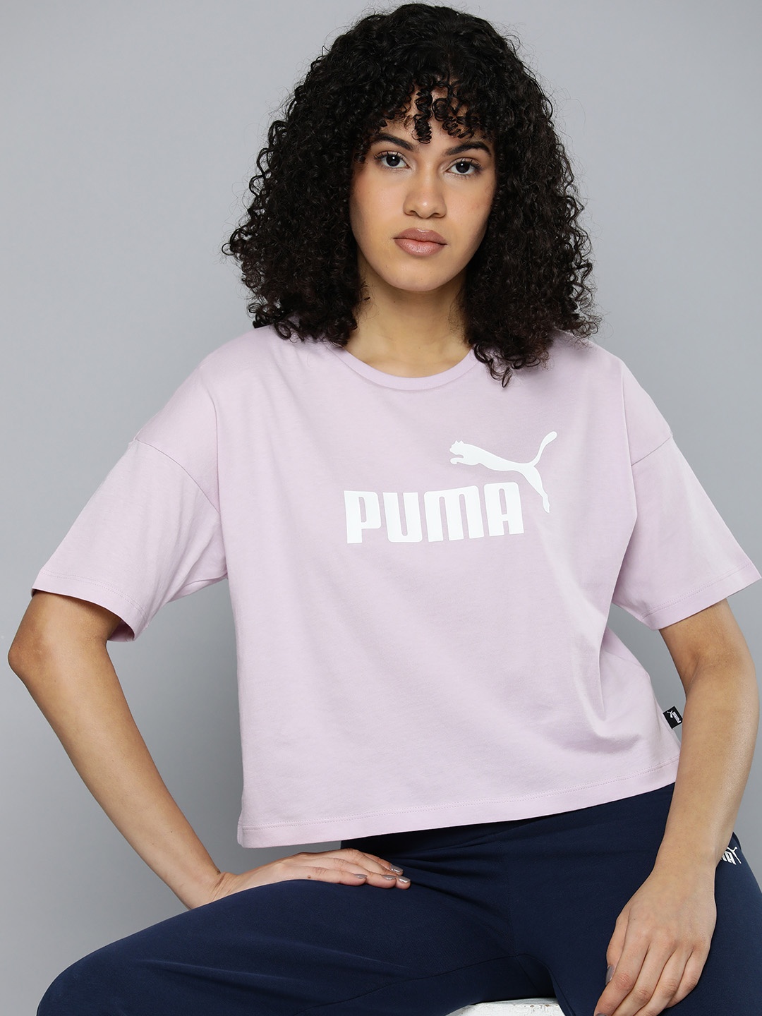 

Puma Women Brand Logo Print Drop-Shoulder Sleeves Relaxed Fit Pure Cotton Crop Regular Top, Pink