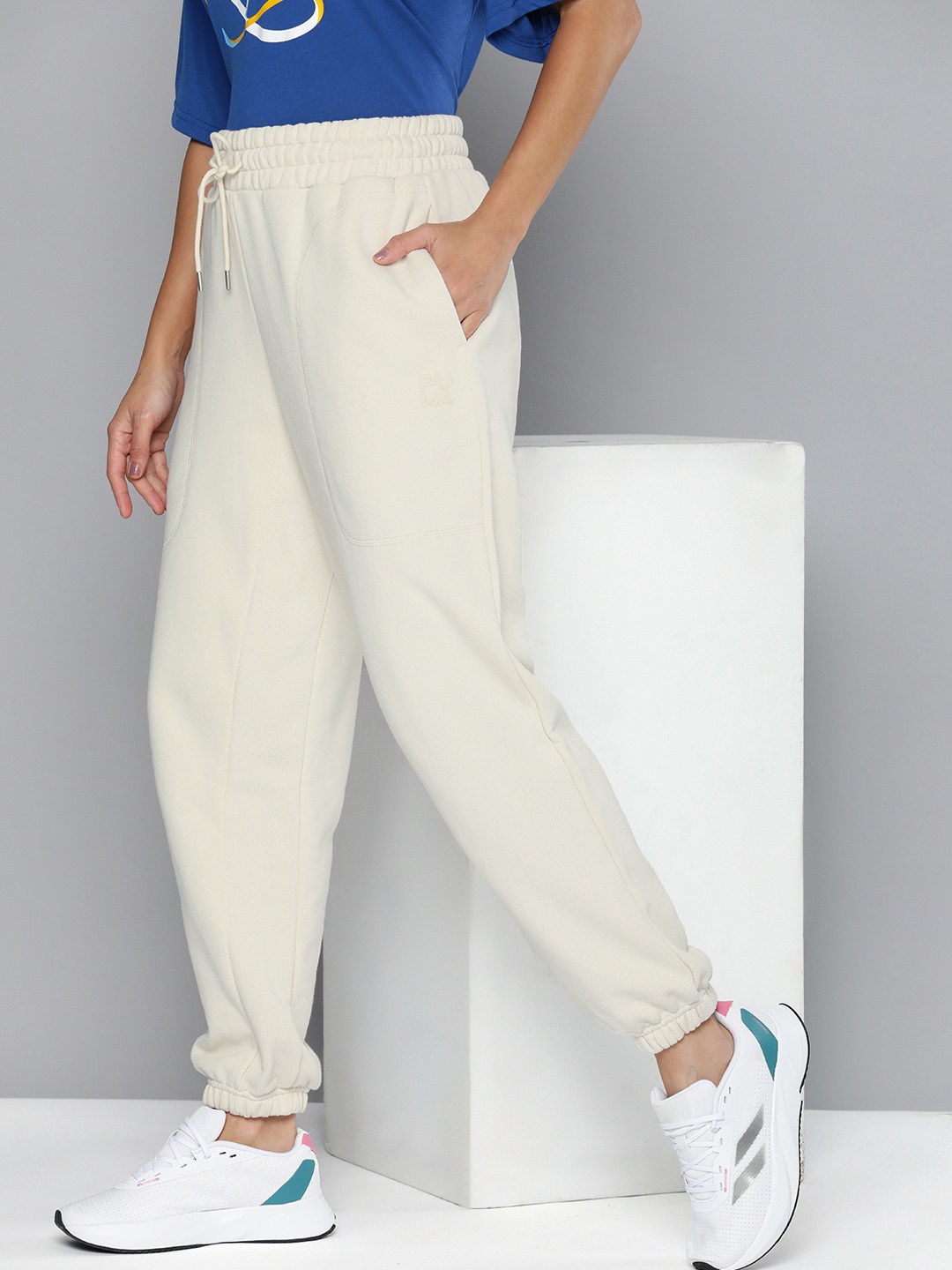

Puma Women Pure Cotton INFUSE Relaxed Fit Joggers, Off white