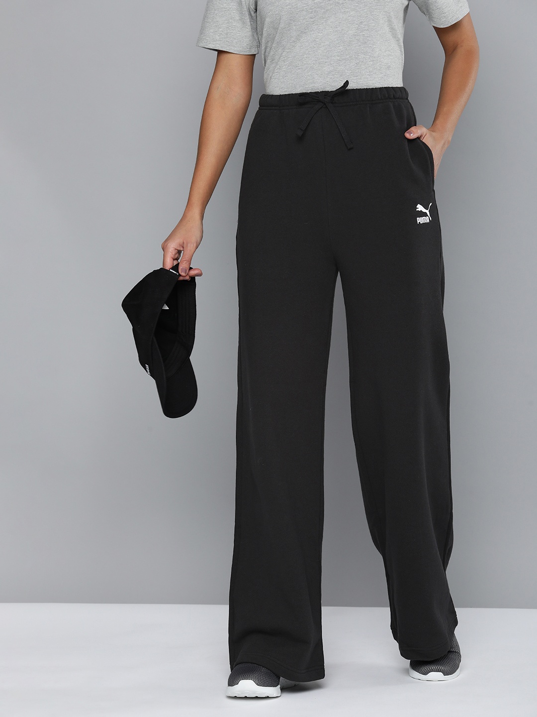 

Puma Women Pure Cotton Relaxed Fit BETTER CLASSICS Outdoor Track Pants, Black