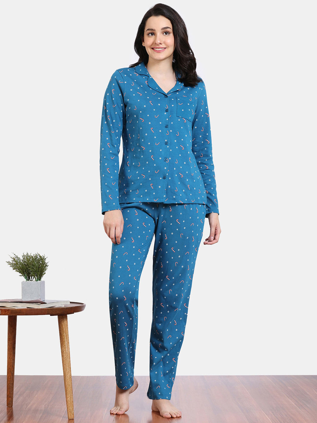 

Zivame Conversational Printed Pure Cotton Night suit, Blue