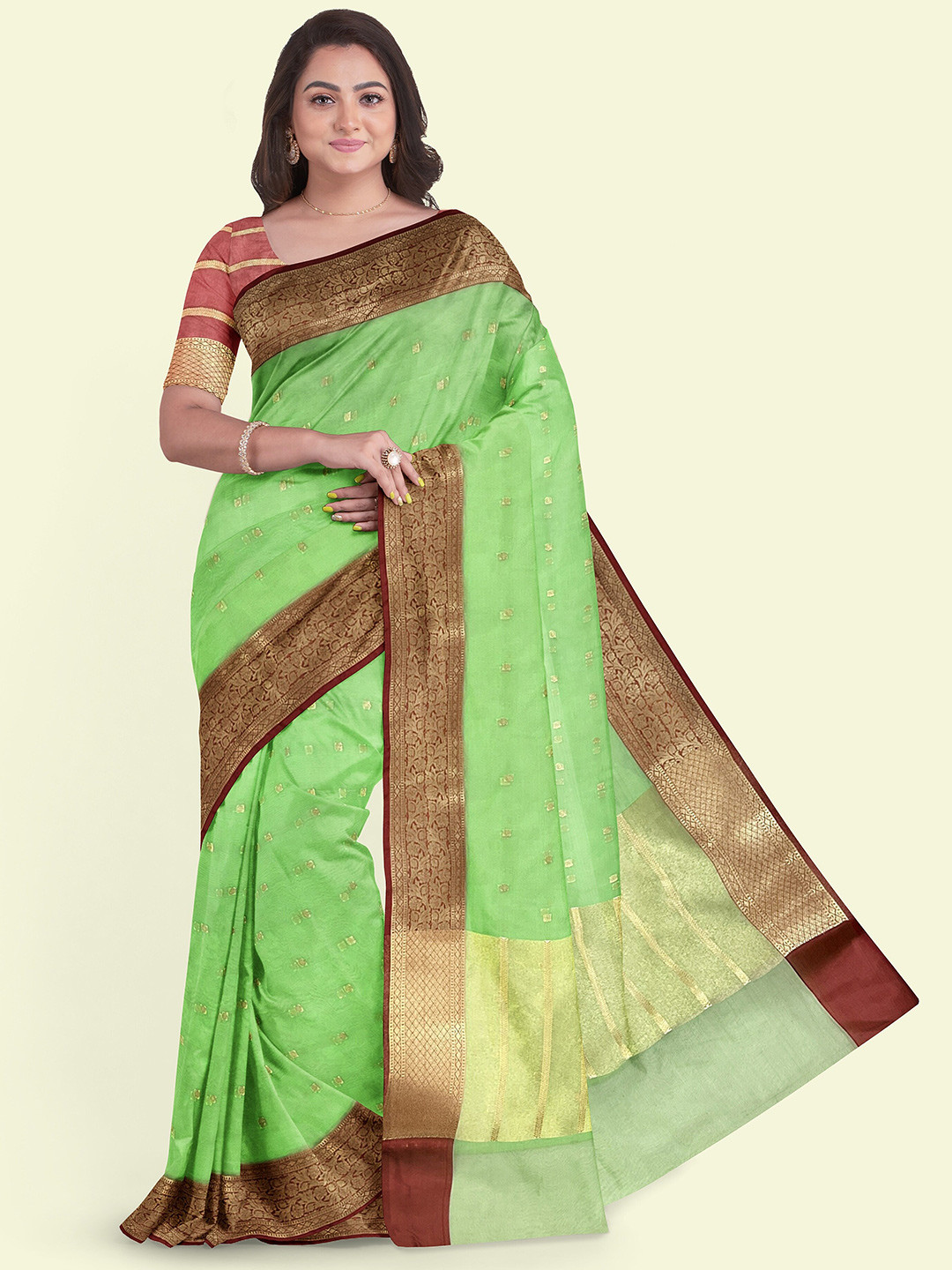 

Muskan Fashion Ethnic Motifs Zari Organza Banarasi Saree, Lime green