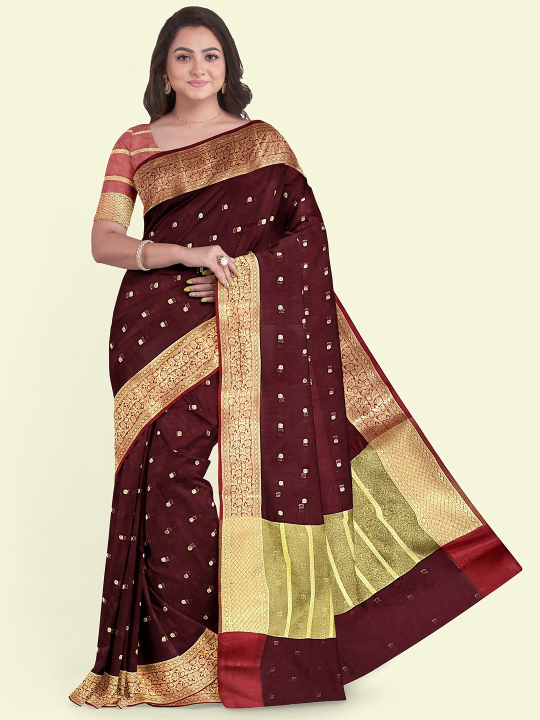 

Muskan Fashion Ethnic Woven Design Zari Organza Banarasi Saree, Maroon