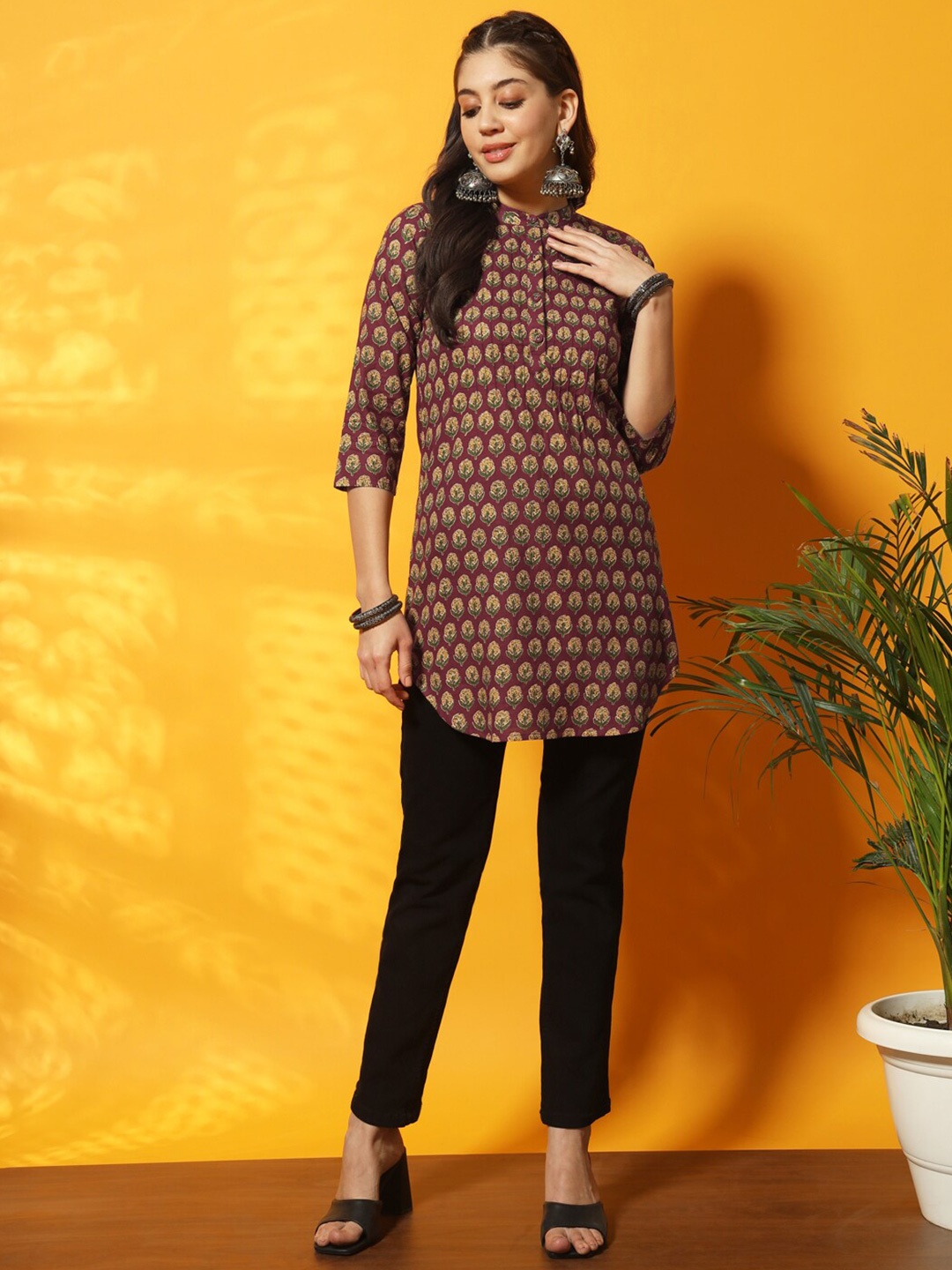 

Meeranshi Mandarin Collar Ethnic Motifs Printed Cotton Tunic, Brown