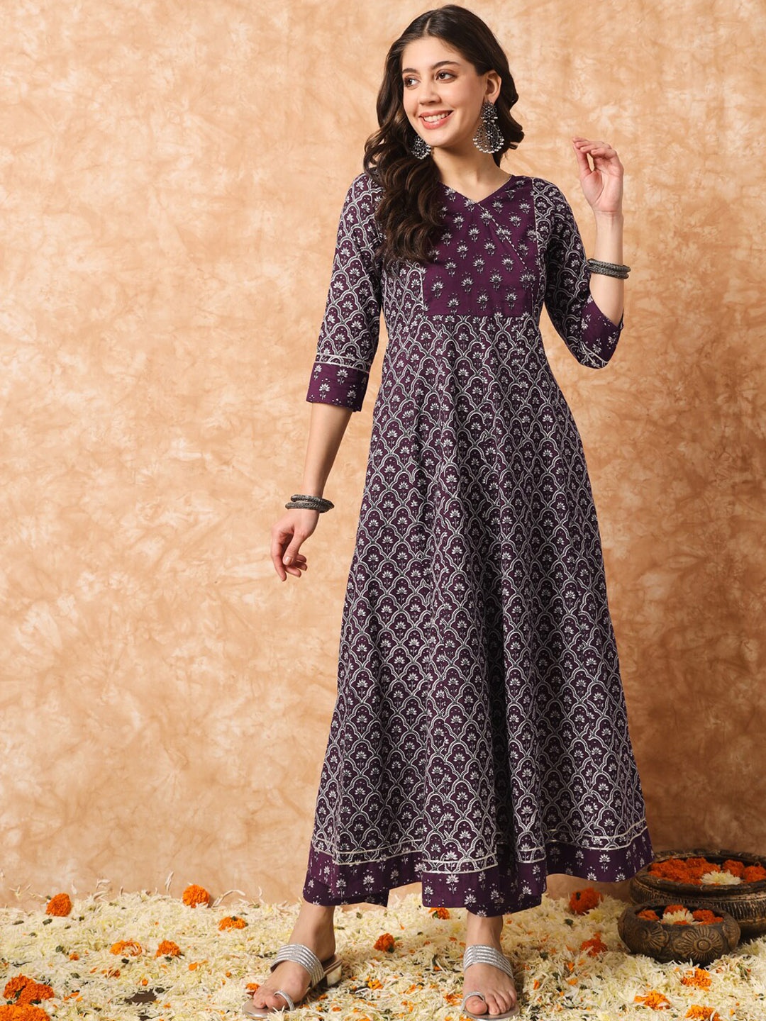 

Meeranshi V Neck Floral Printed Gotta Patti Pure Cotton Angrakha Kurta with Trousers, Violet