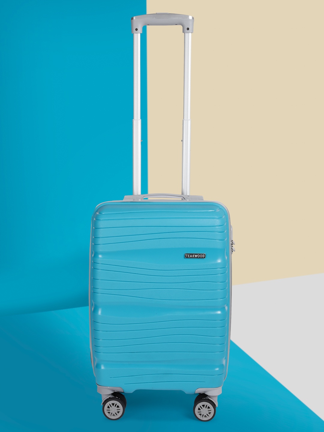 

Teakwood Leathers Iris 360-Degree Rotation Hard-Sided Cabin-Sized Trolley Bag 32.2L, Turquoise blue