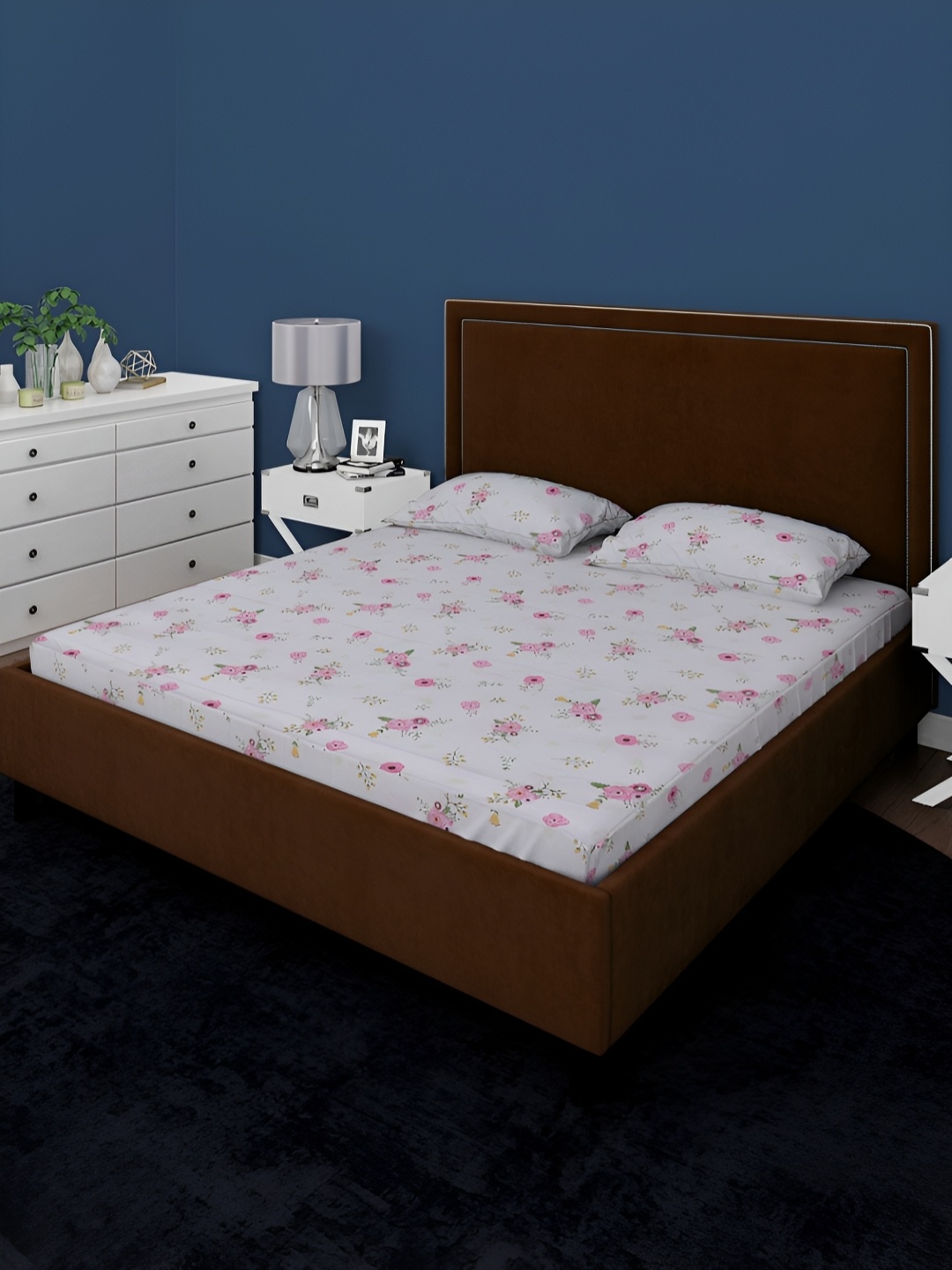 

BOMBAY DYEING Pink & White Floral Cotton 160 TC King Bedsheet With 2 Pillow Covers